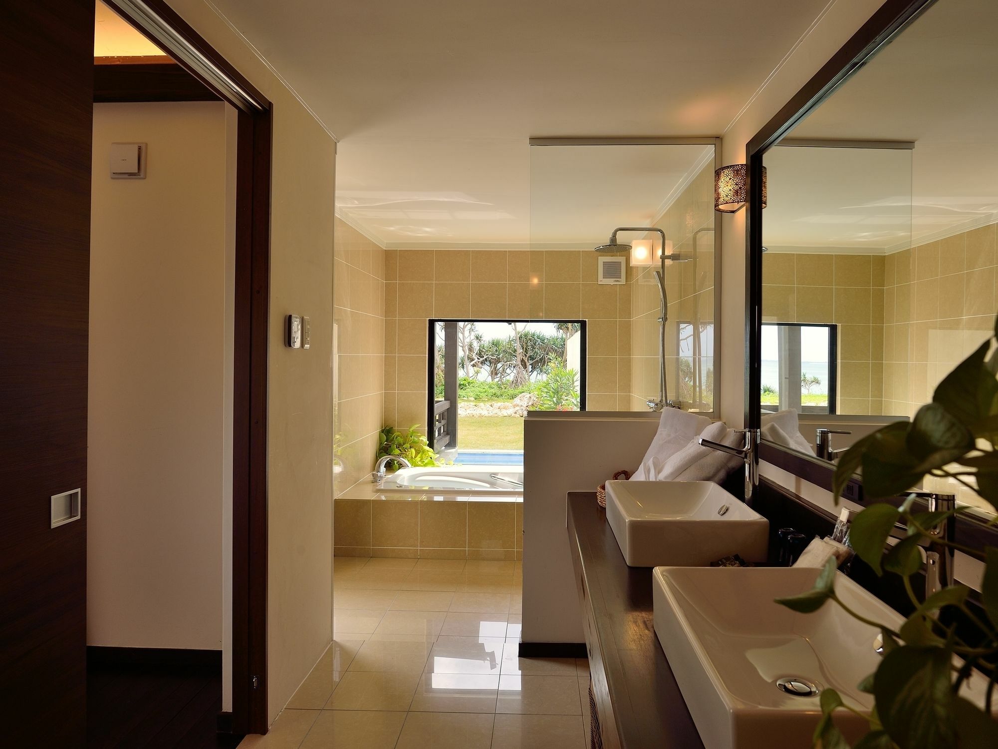 Konpeki The Villa All Suite Miyako-jima Luaran gambar